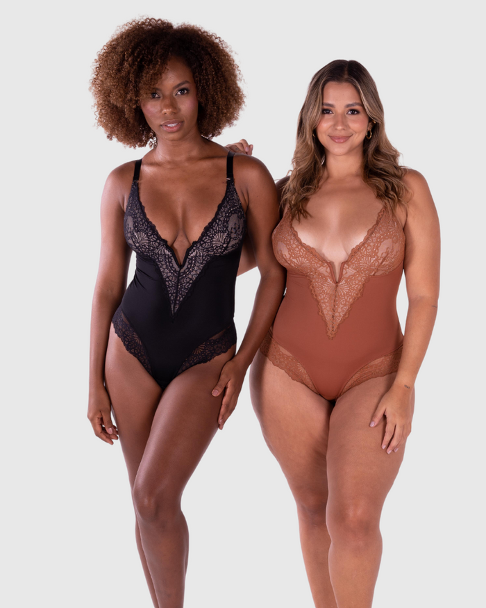 Pearl Detail V-Neck Long Sleeve Bodysuit